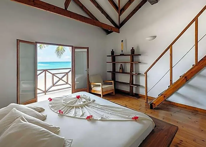 Clef Des Iles Hotell Victoria