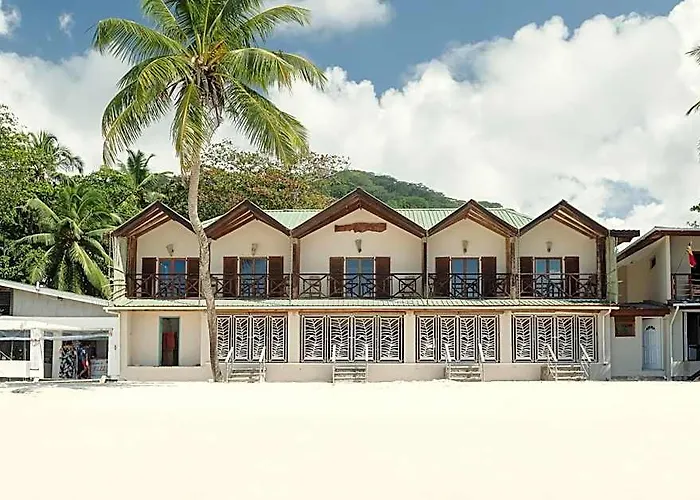 Hotell Clef Des Iles